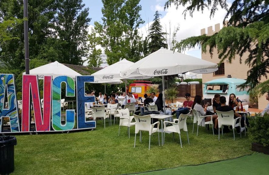 Discoteca Groove, catering y food trucks