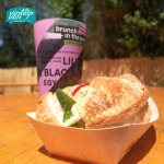 THE VINTAGE VAN EN BRUNCH IN THE PARK